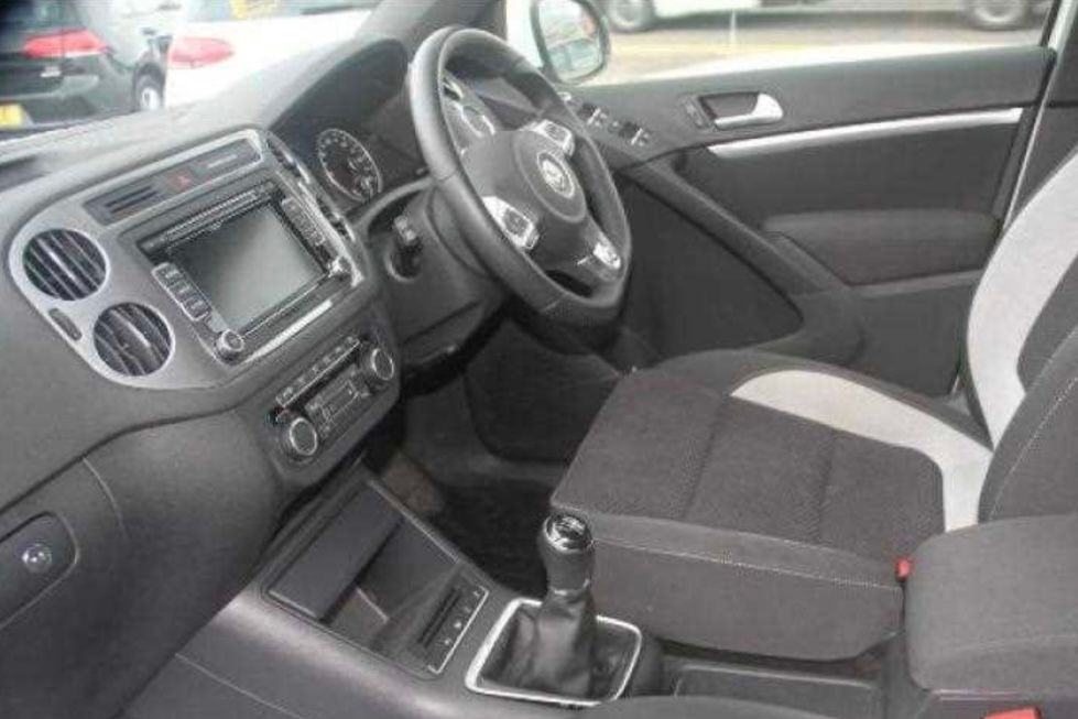 Used Volkswagen Tiguan 2014 for sale - 76400582: Photo 12