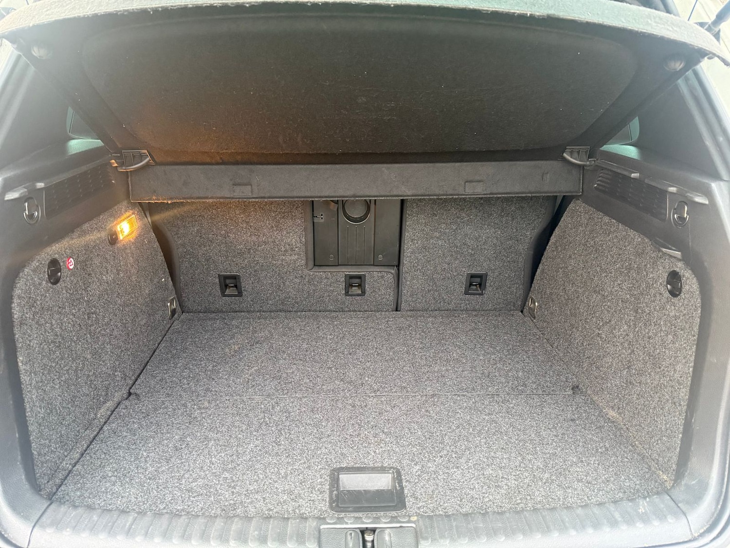 Used Volkswagen Tiguan 2014 for sale - 76400582: Photo 17