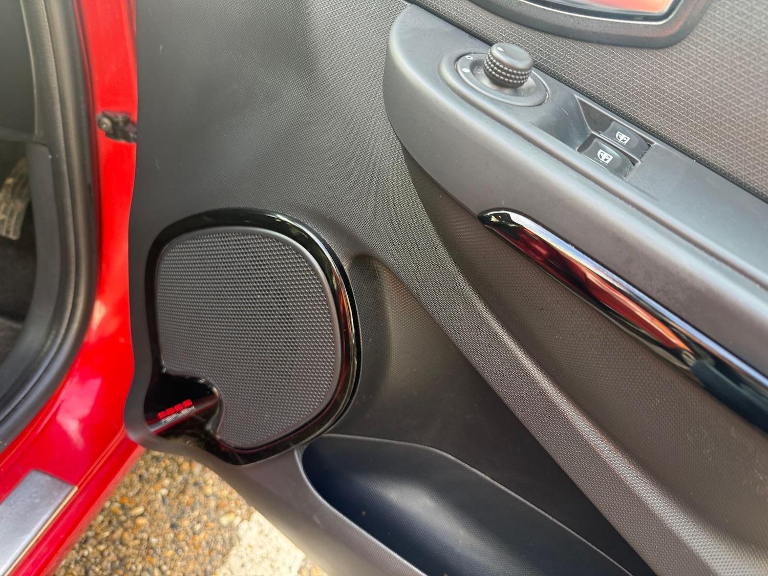 Used Renault Clio 2015 for sale - 77347037: Photo 24