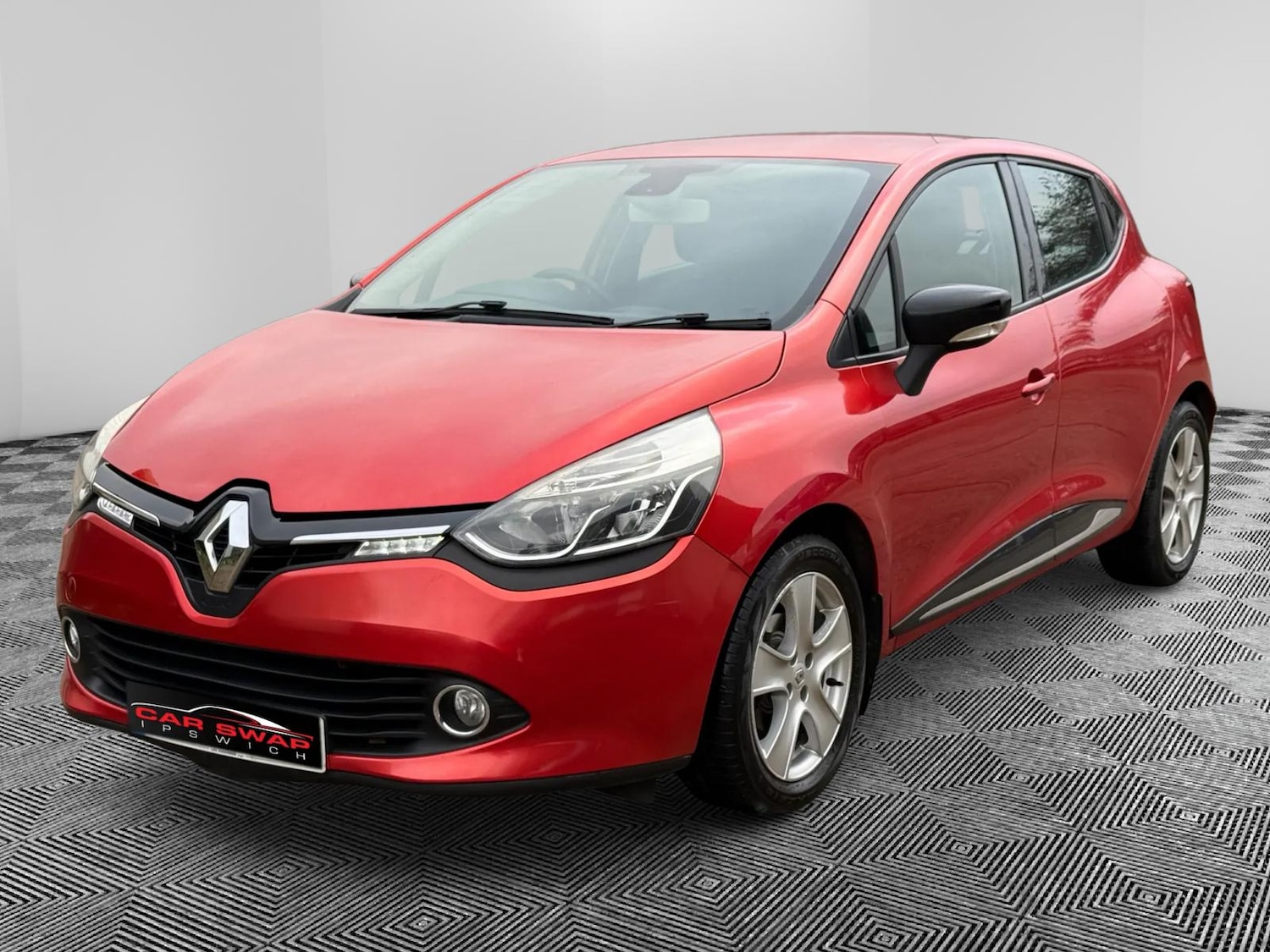 Used Renault Clio 2015 for sale - 77347037: Photo 5