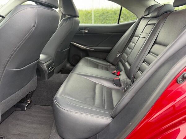 Used Lexus IS 2015 for sale - 75416871: Photo 30