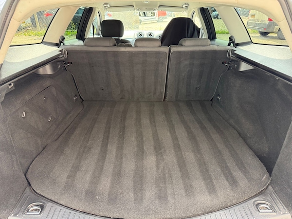 Used Ford Mondeo 2001 for sale - 75289437: Photo 28