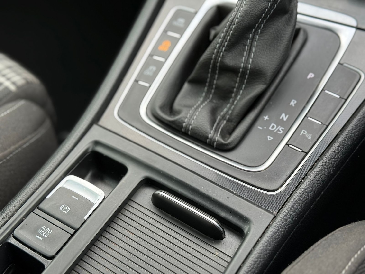 Used Volkswagen Golf 2014 for sale - 76434575: Photo 22