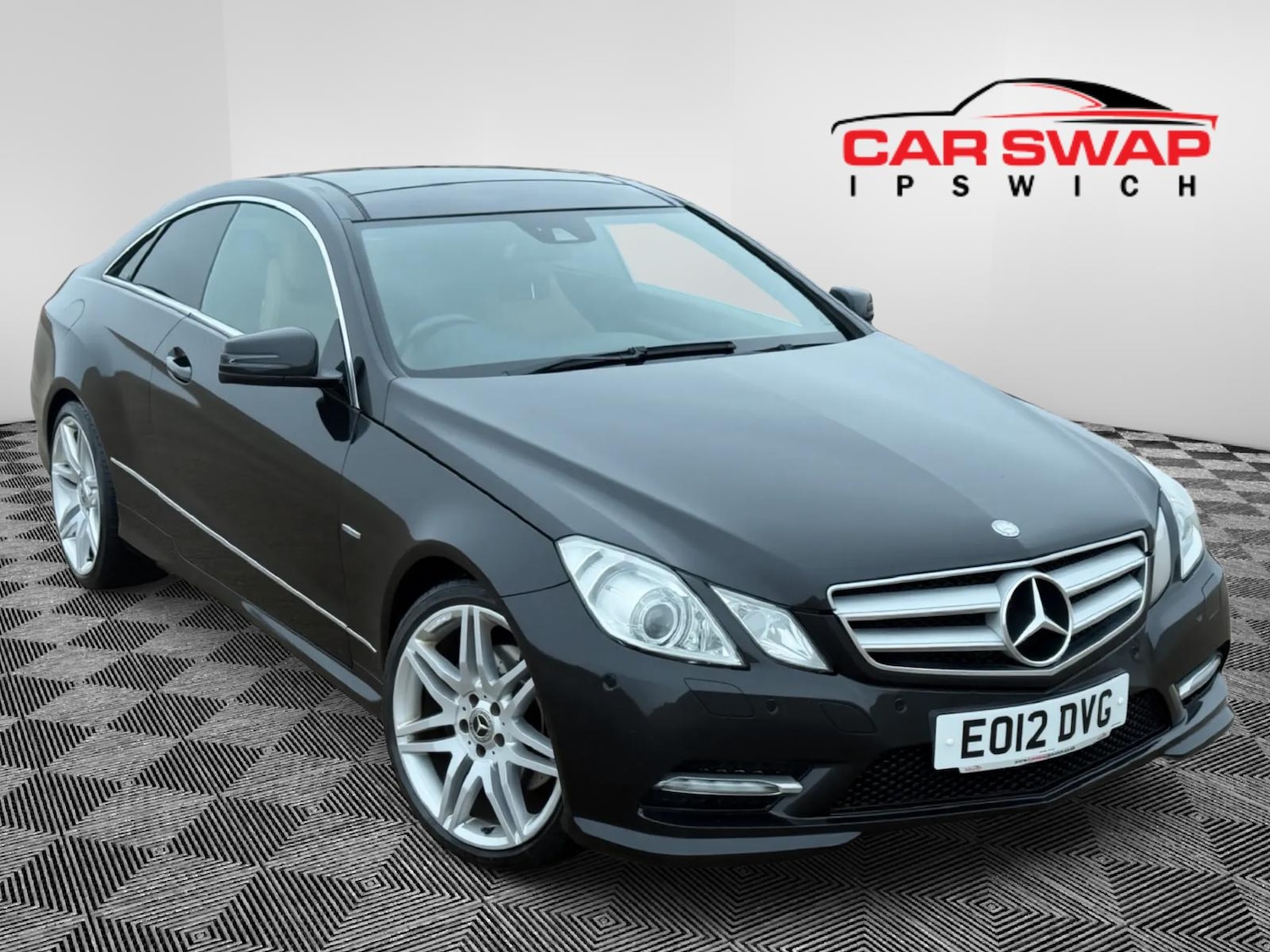 Used Mercedes-Benz E Class 2012 for sale - 77360679: Photo 5