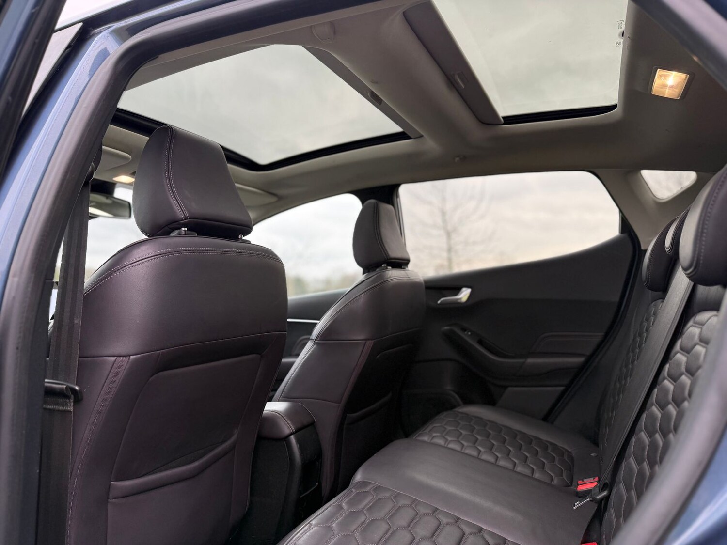 Used Ford Fiesta 2019 for sale - 76954578: Photo 18