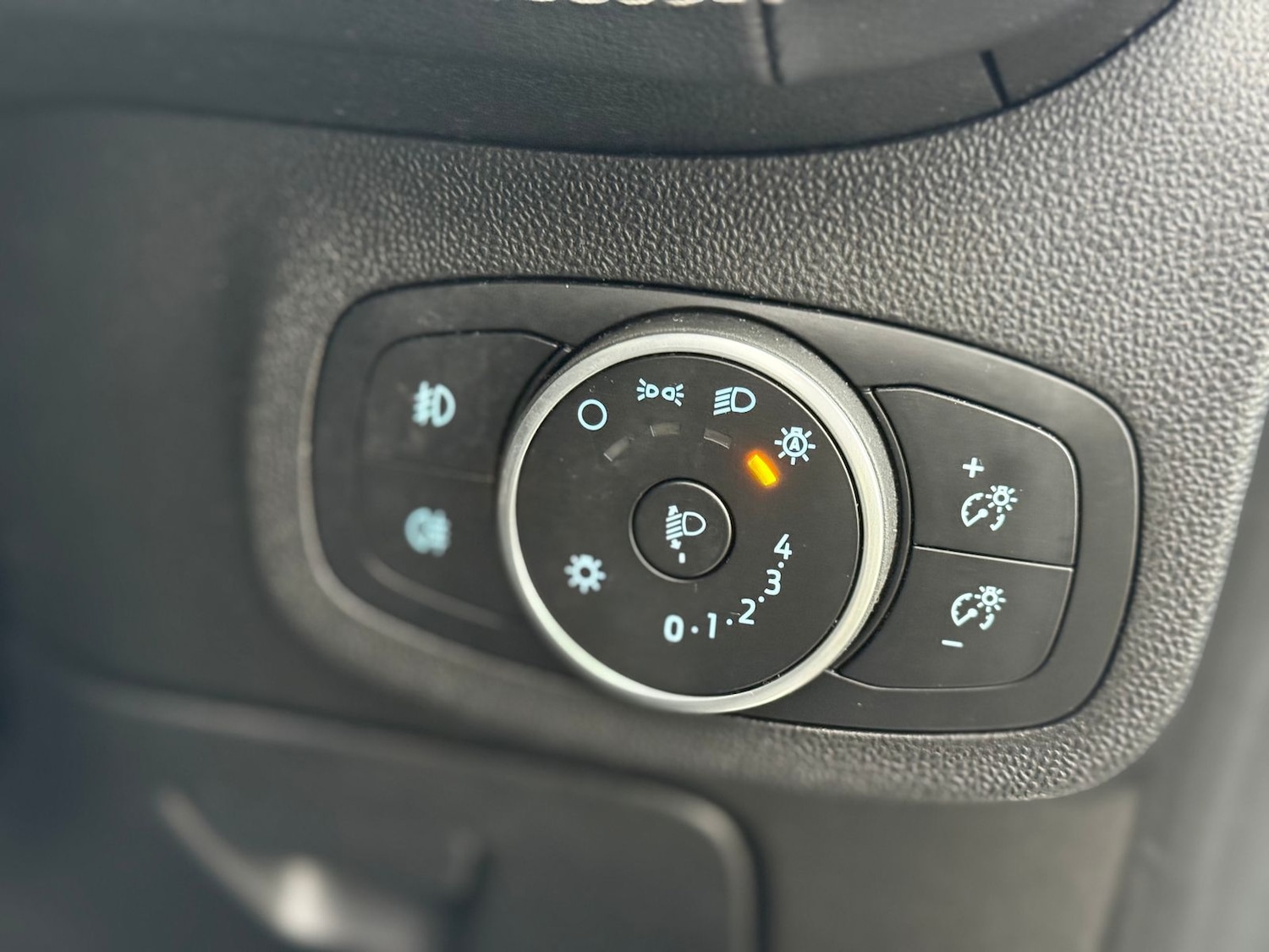 Used Ford Fiesta 2019 for sale - 76954578: Photo 32