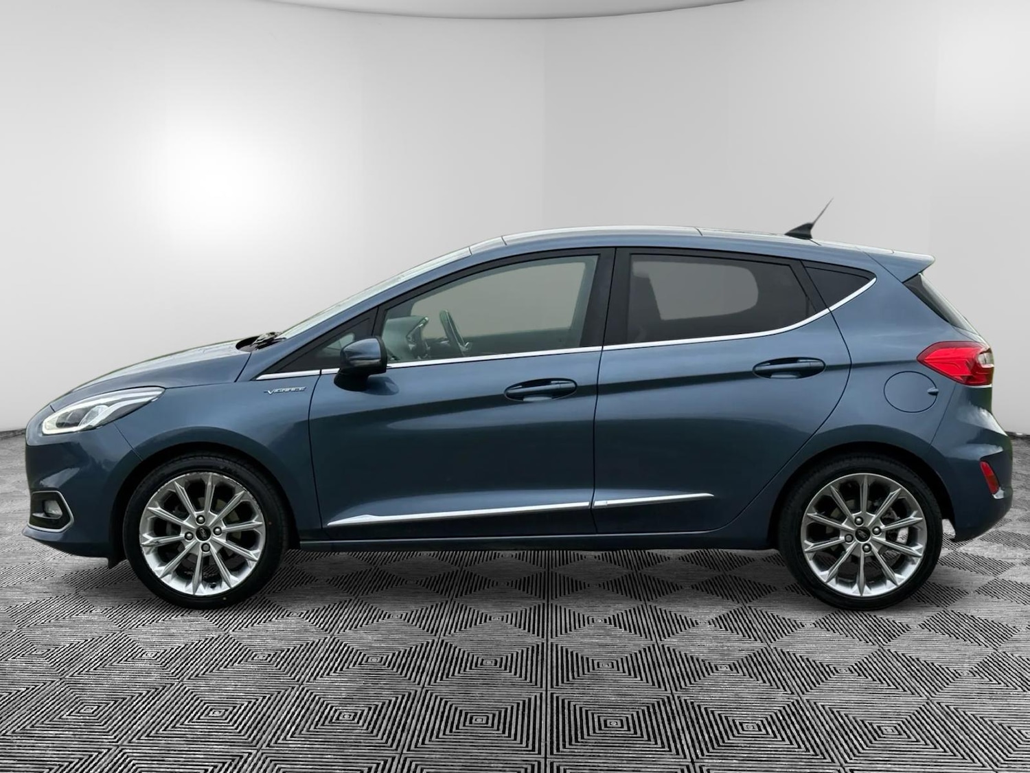 Used Ford Fiesta 2019 for sale - 76954578: Photo 9