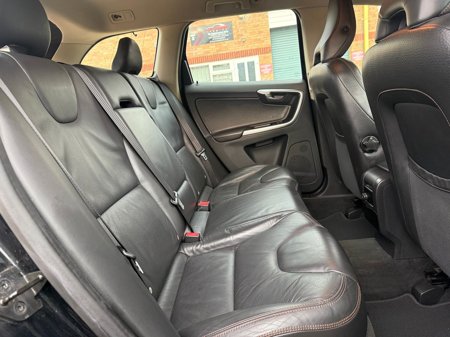 Used Volvo XC60 2009 for sale - 75930053: Photo 18