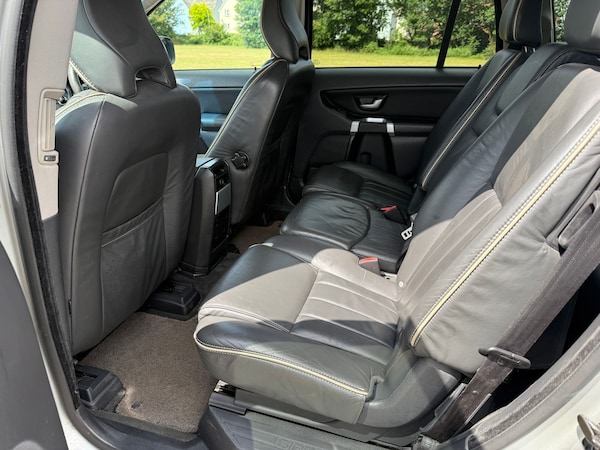 Used Volvo XC90 2010 for sale - 75289432: Photo 22
