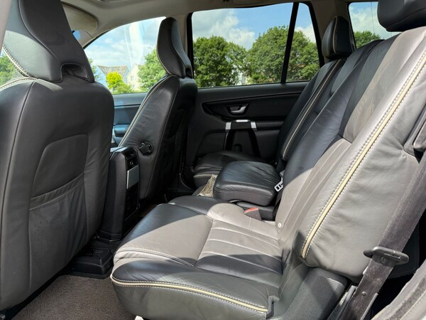 Used Volvo XC90 2010 for sale - 75289432: Photo 23