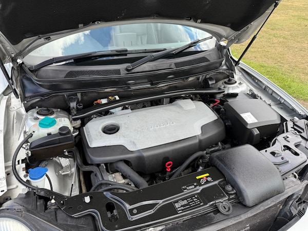 Used Volvo XC90 2010 for sale - 75289432: Photo 33