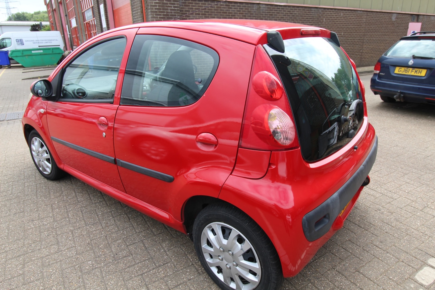 Vehicle 3