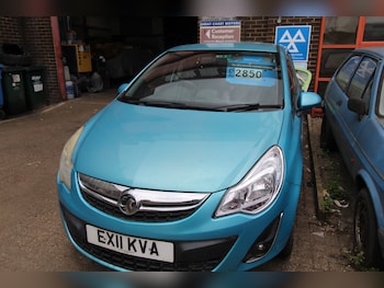 Used Vauxhall Corsa 2011 for sale - 74867589: Photo