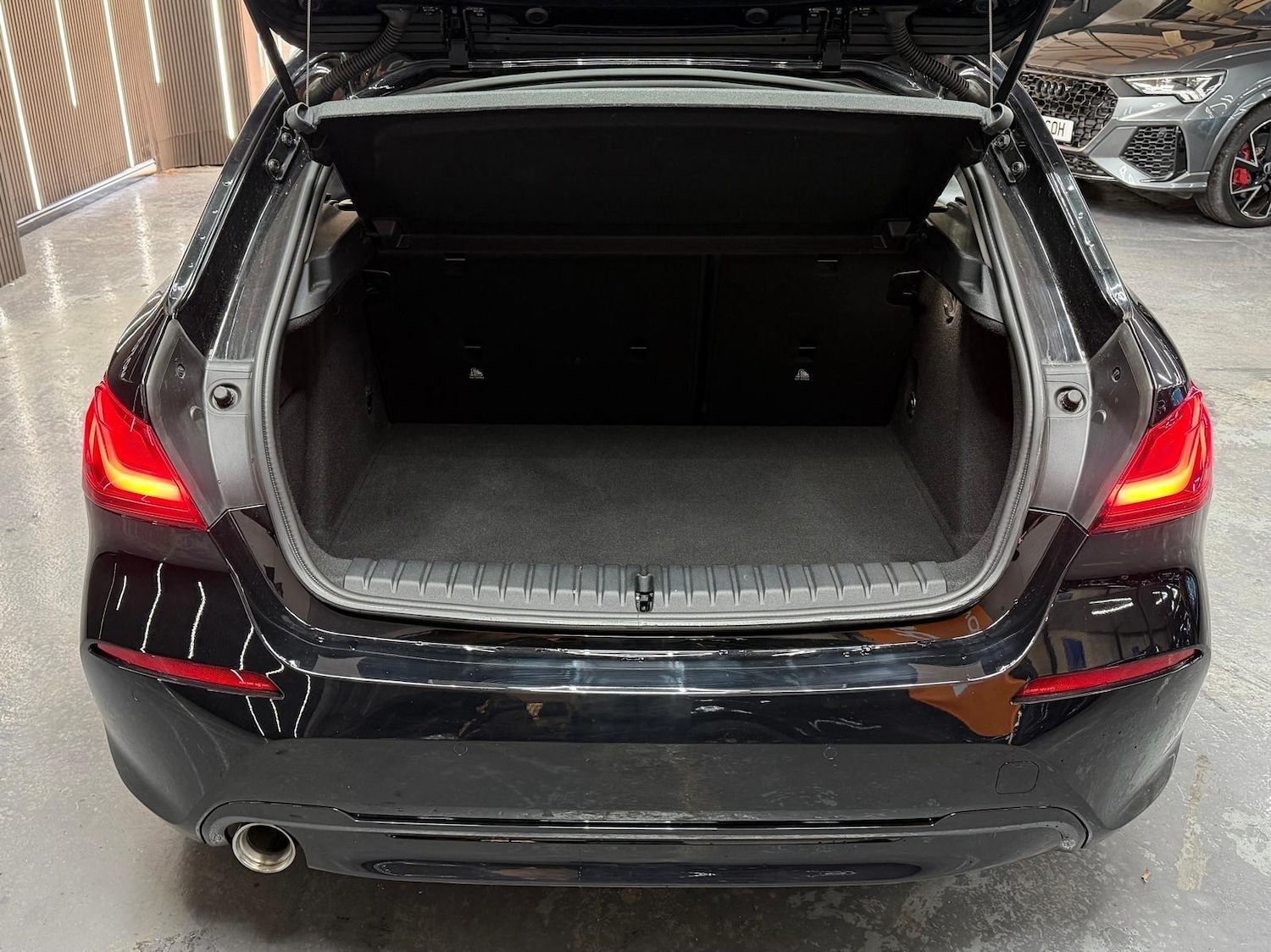 Used Volkswagen Sharan 2016 for sale - 78091666: Photo 8