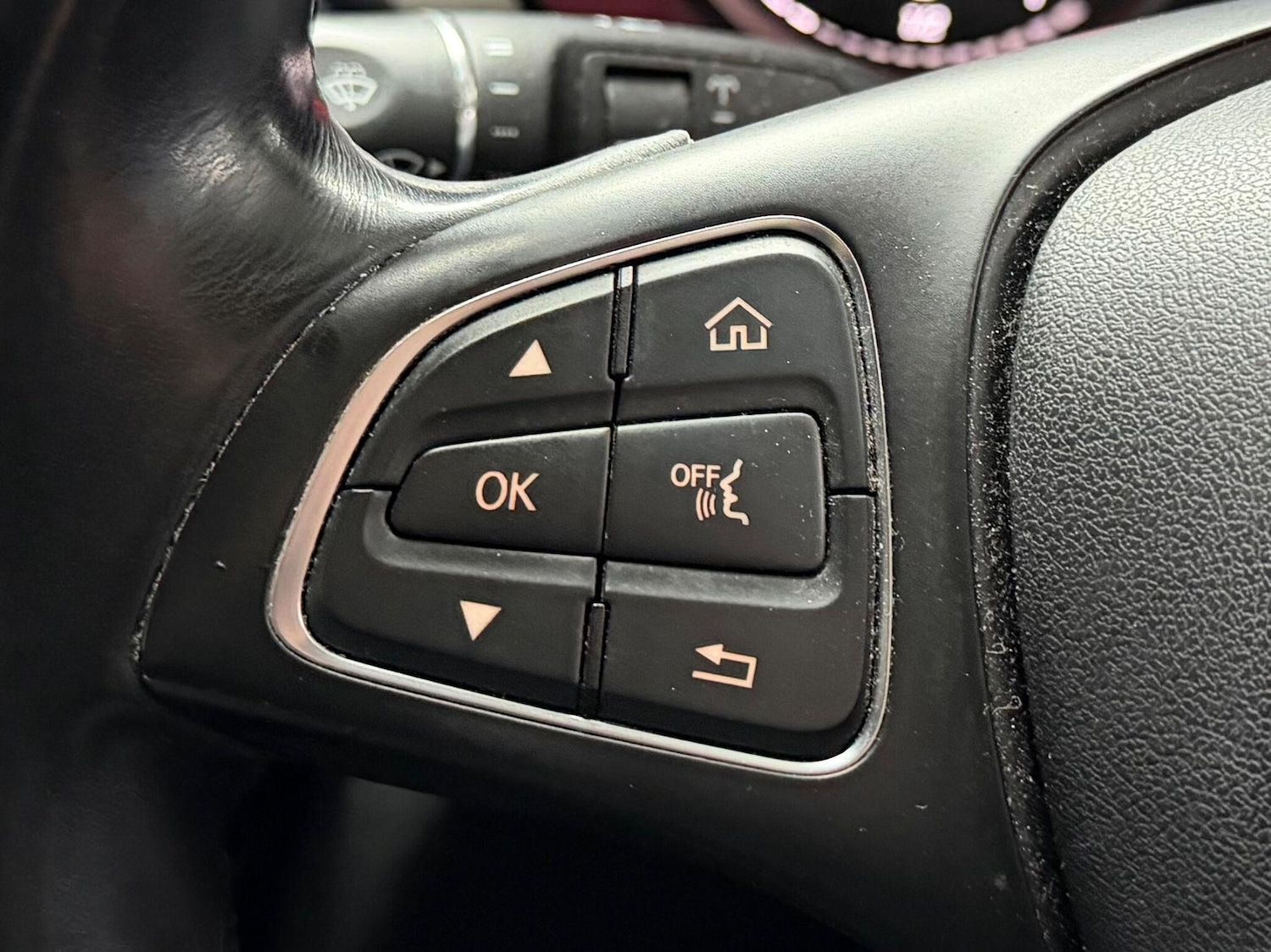 Used Mercedes-Benz C Class 2015 for sale - 78091673: Photo 21