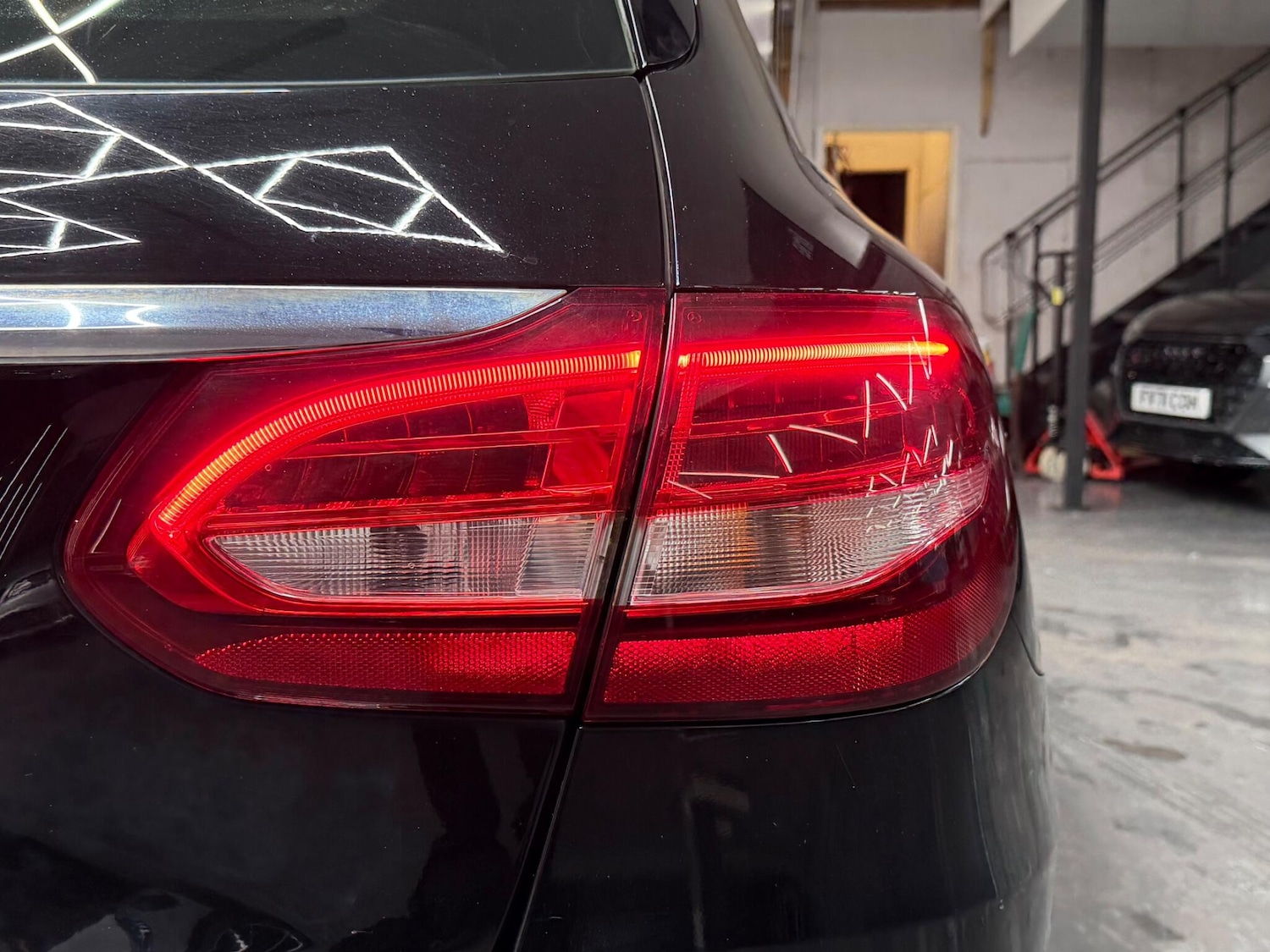 Used Mercedes-Benz C Class 2015 for sale - 78091673: Photo 25