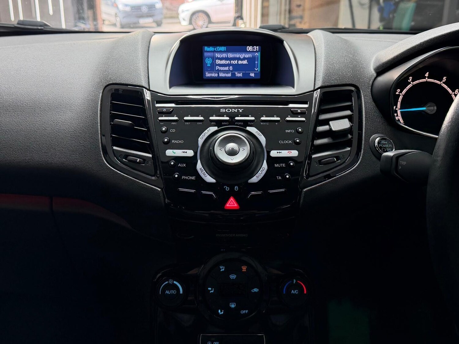 Used Ford Fiesta 2016 for sale - 78100388: Photo 16