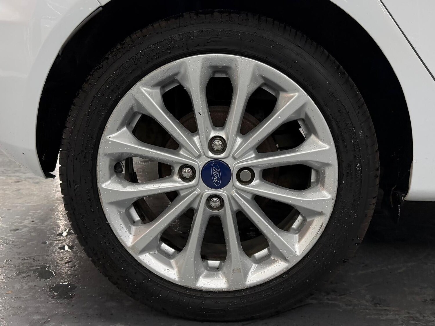 Used Ford Fiesta 2016 for sale - 78100388: Photo 28