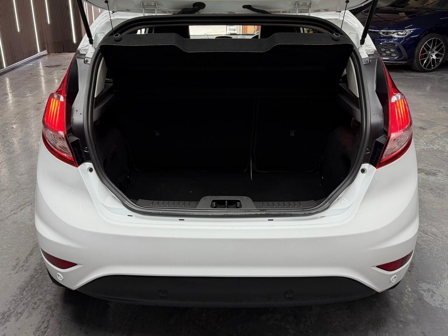 Used Ford Fiesta 2016 for sale - 78100388: Photo 8