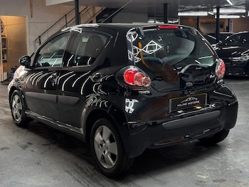 Used Toyota AYGO 2009 for sale - 78740894: Photo