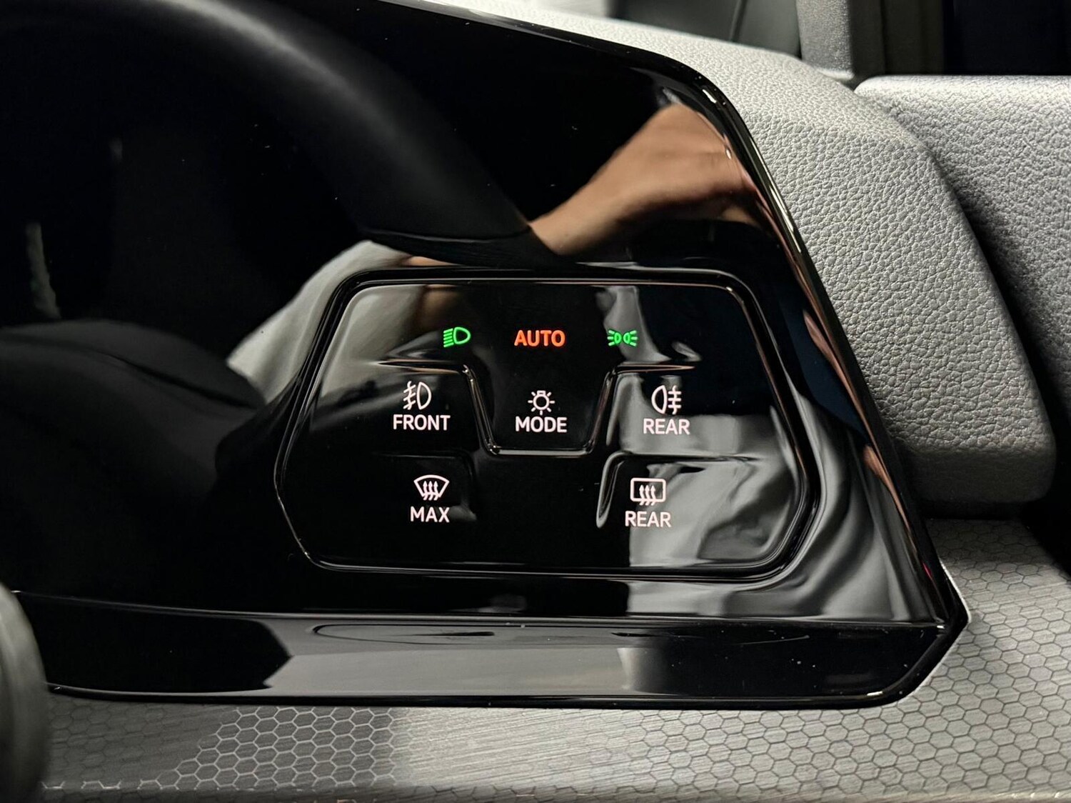 Used Volkswagen Golf for sale - 78091643: Photo 23