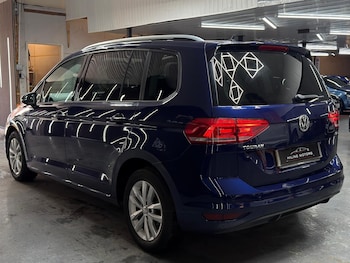 Used Volkswagen Touran 2017 for sale - 78586146: Photo