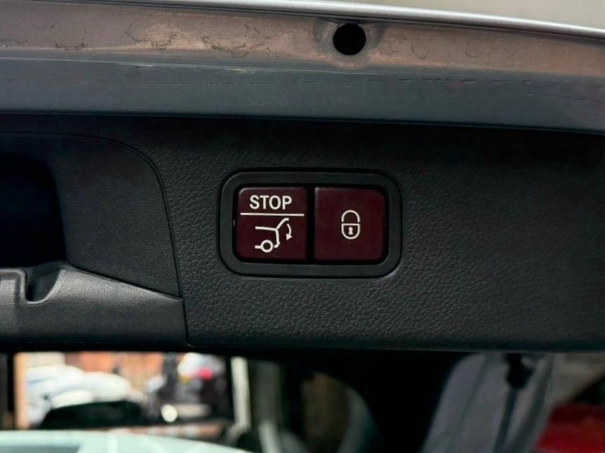 Used Mercedes-Benz GLC 2016 for sale - 78141582: Photo 8