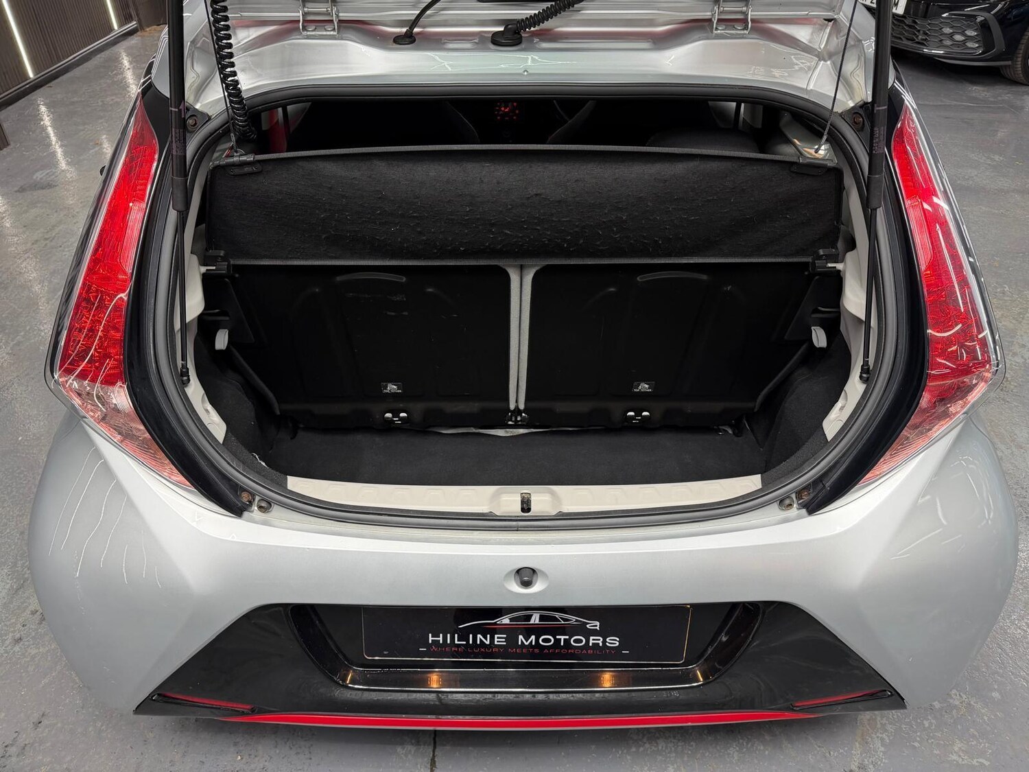 Used Toyota AYGO 2017 for sale - 78091642: Photo 8