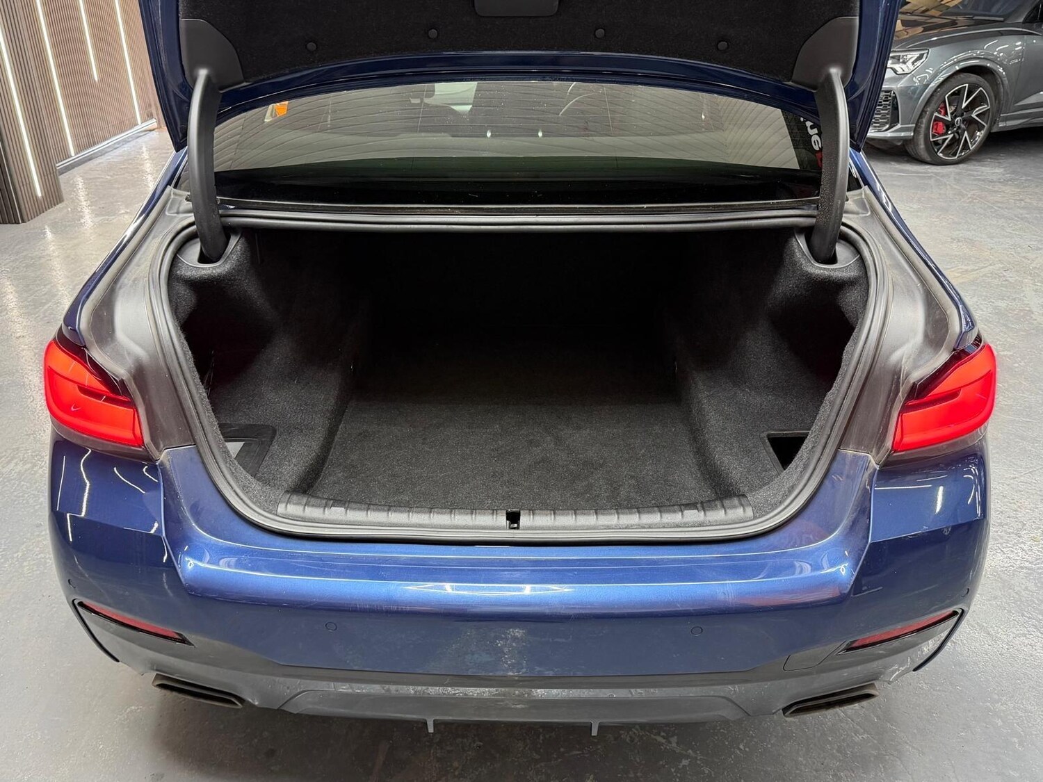 Used BMW 5 Series 2021 for sale - 78091689: Photo 8