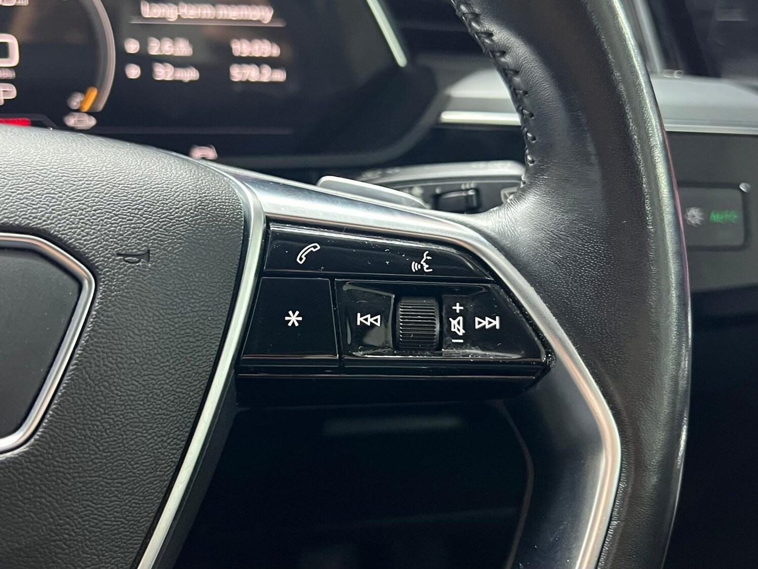 Used Audi e-tron 2019 for sale - 78091650: Photo 23