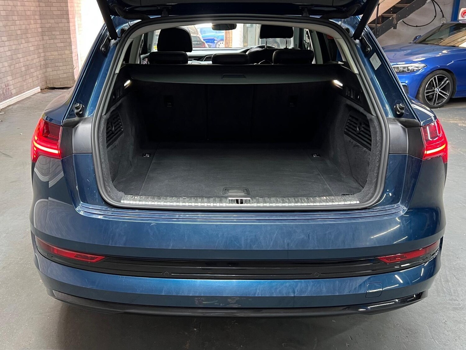 Used Audi e-tron 2019 for sale - 78091650: Photo 8