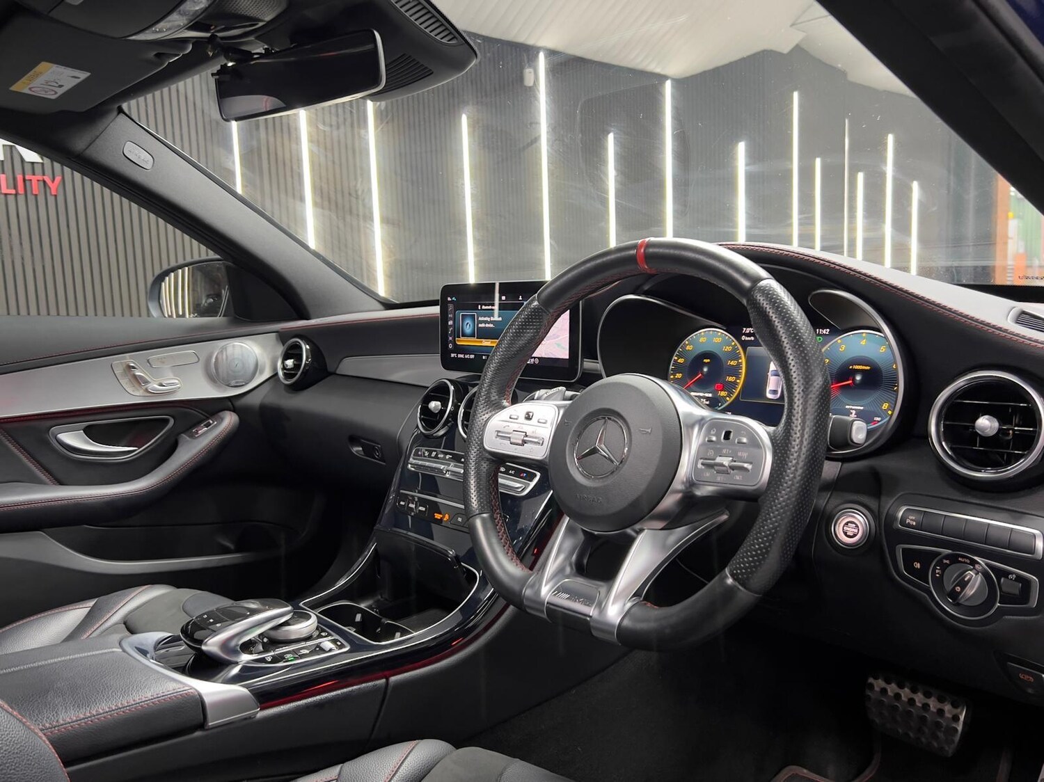 Used Mercedes-Benz C Class 2019 for sale - 78091633: Photo 11