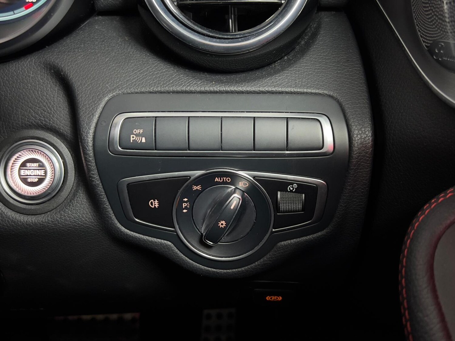 Used Mercedes-Benz C Class 2019 for sale - 78091633: Photo 29