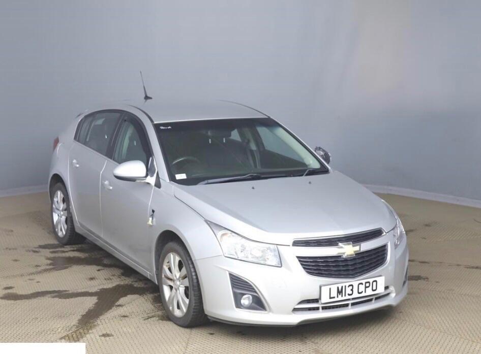 Used Chevrolet Cruze for sale - 78091641: Photo 1