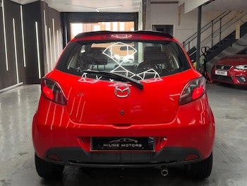 Used Mazda Mazda2 2010 for sale - 78205331: Photo