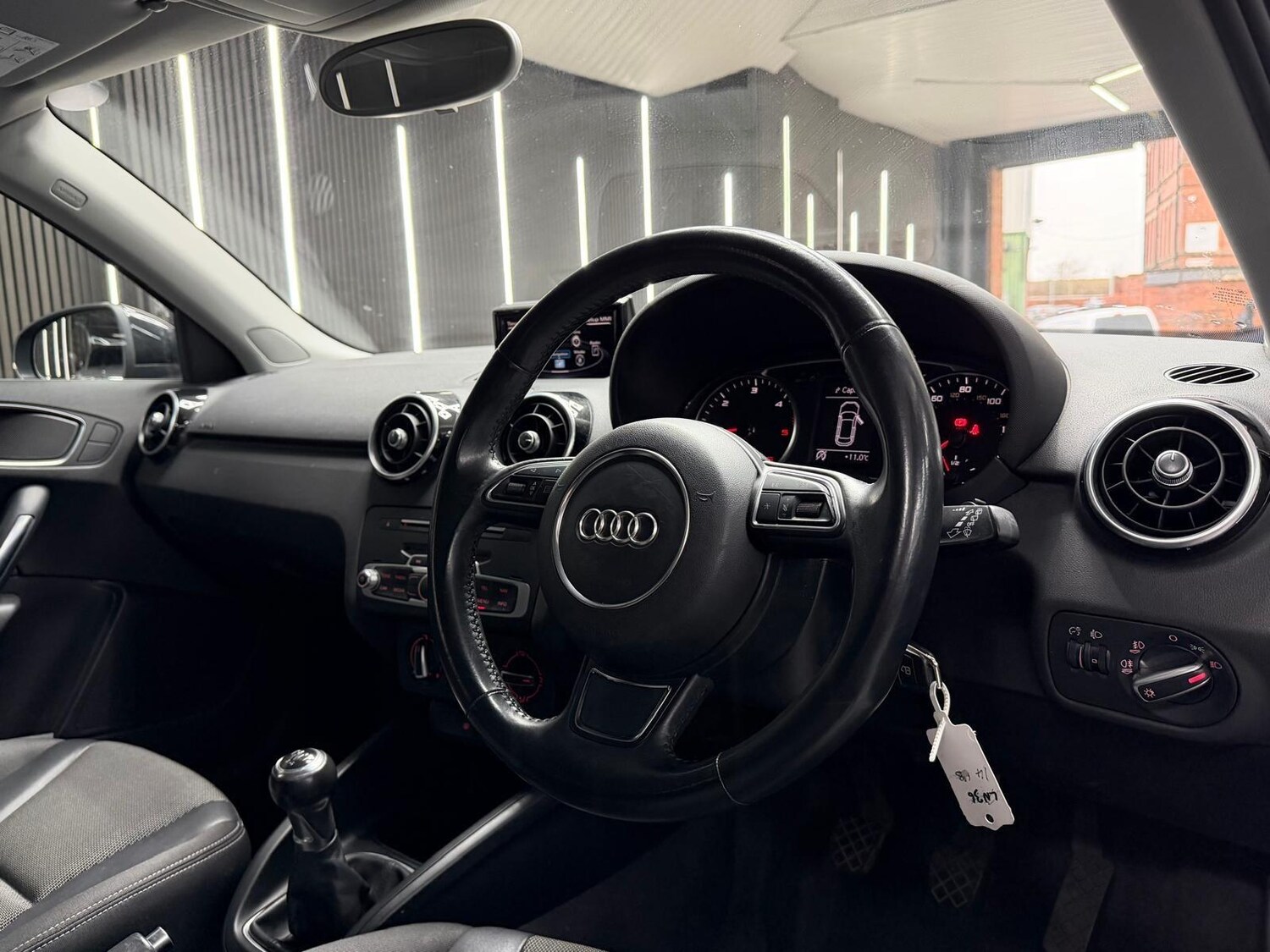 Used Audi A1 2015 for sale - 78091659: Photo 9