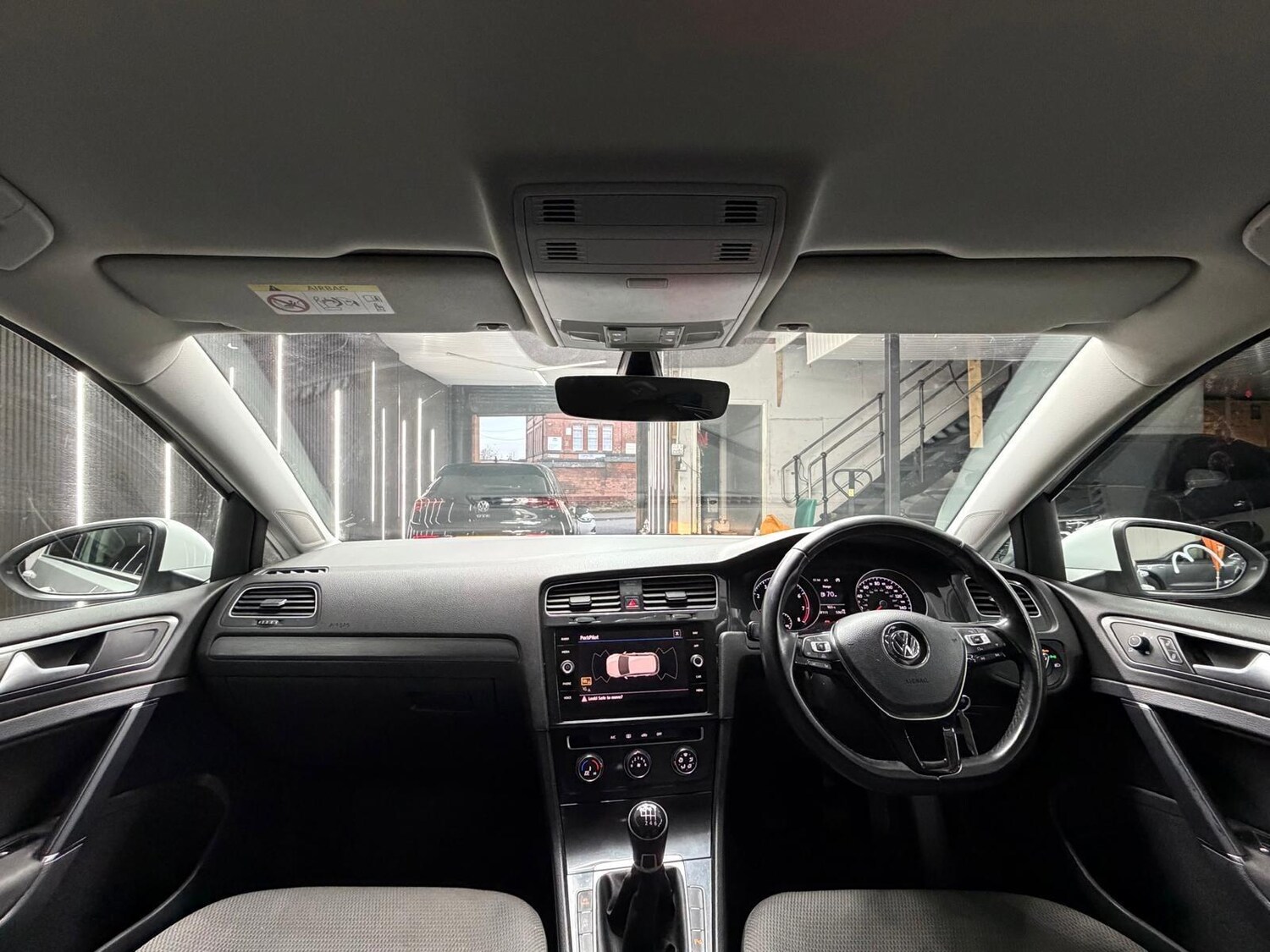 Used Volkswagen Golf 2017 for sale - 78091697: Photo 17