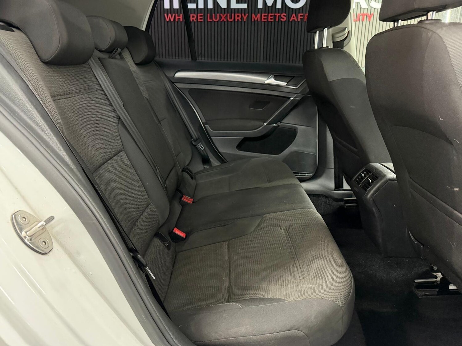 Used Volkswagen Golf 2017 for sale - 78091697: Photo 20