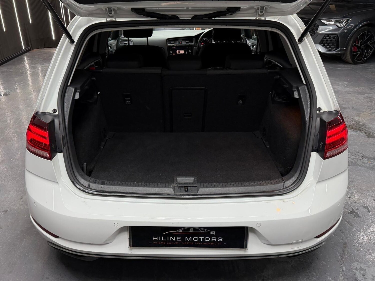 Used Volkswagen Golf 2017 for sale - 78091697: Photo 8