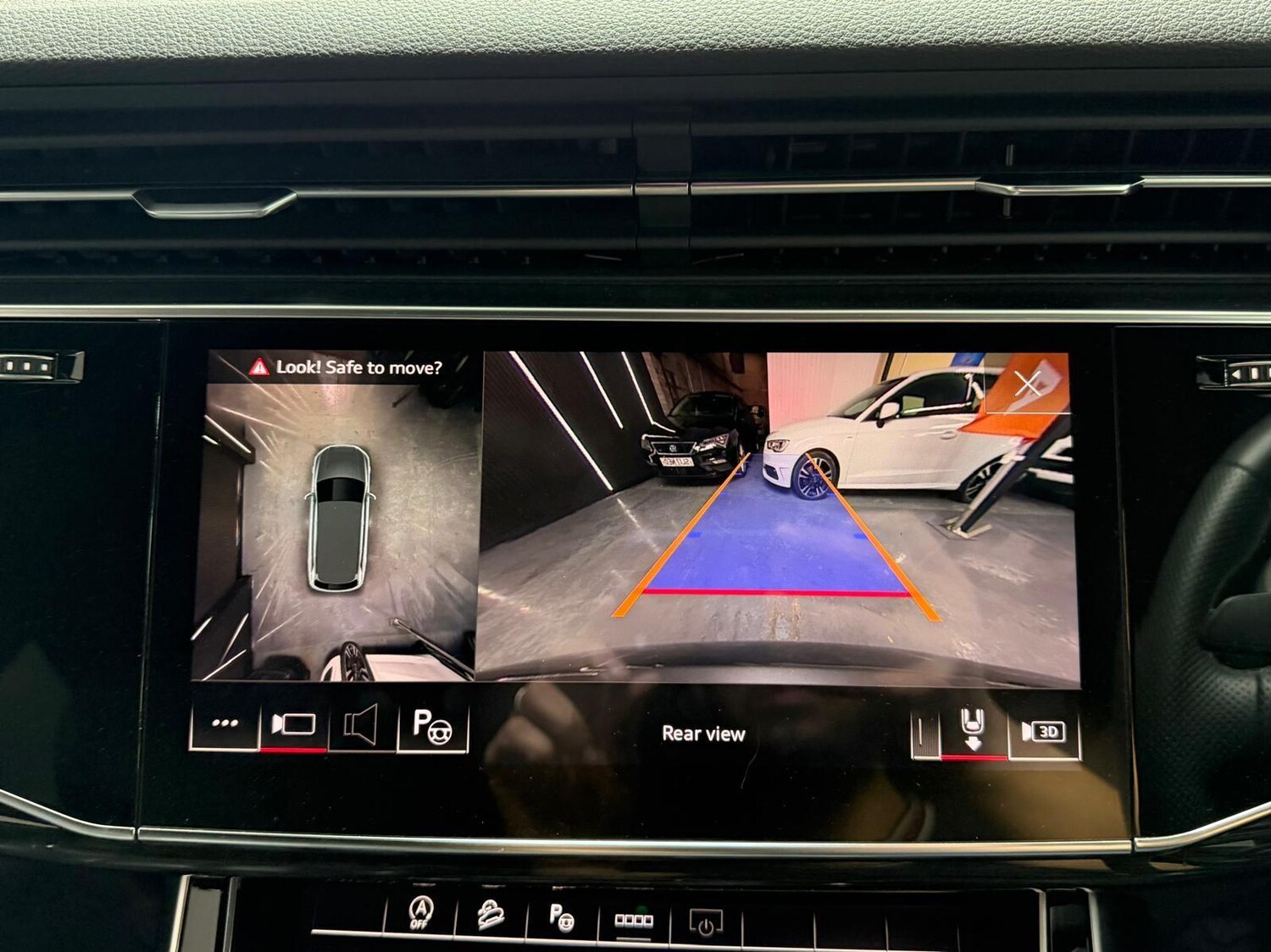 Used Audi Q7 2023 for sale - 78100002: Photo 16