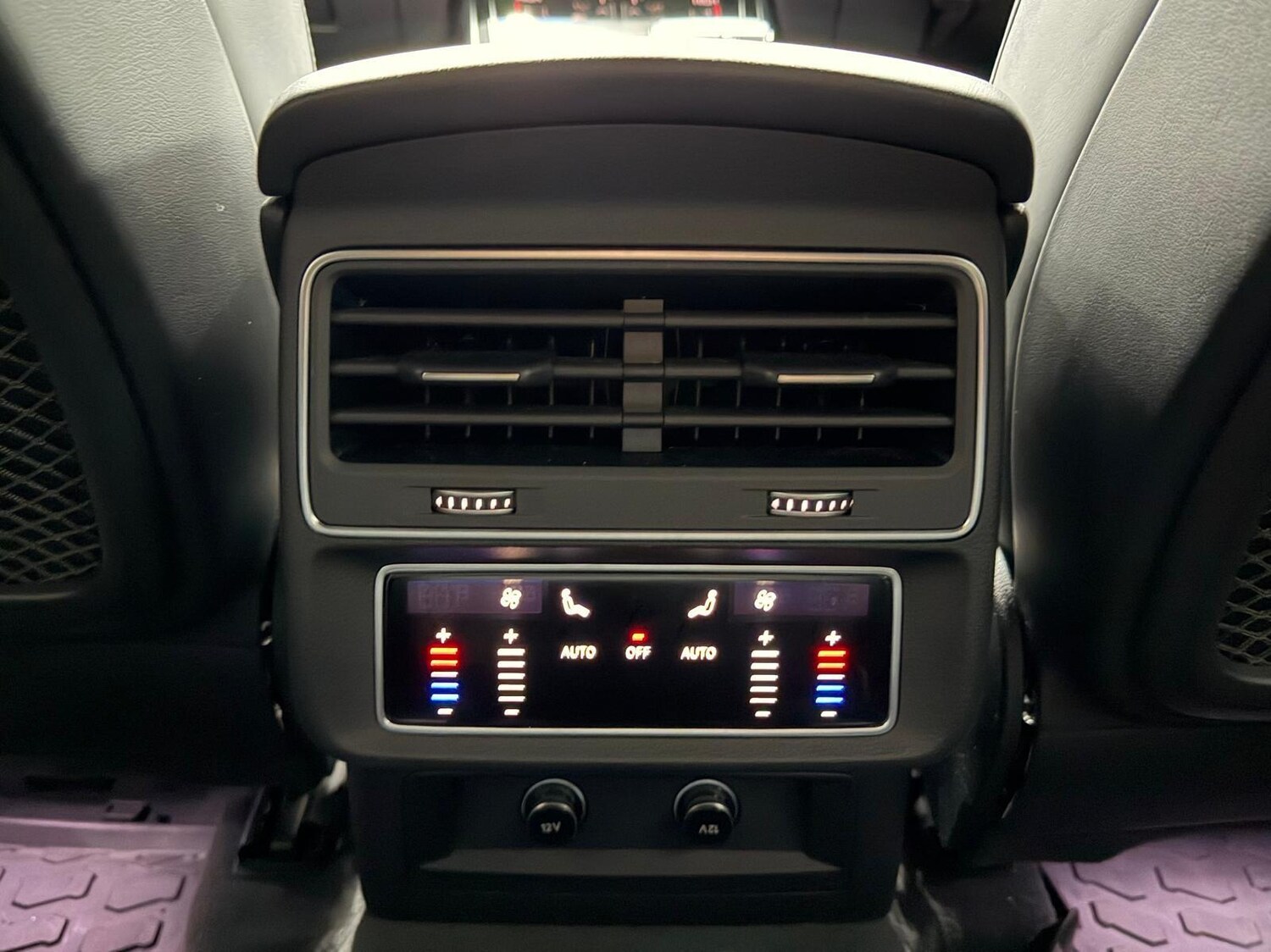 Used Audi Q7 2023 for sale - 78100002: Photo 25