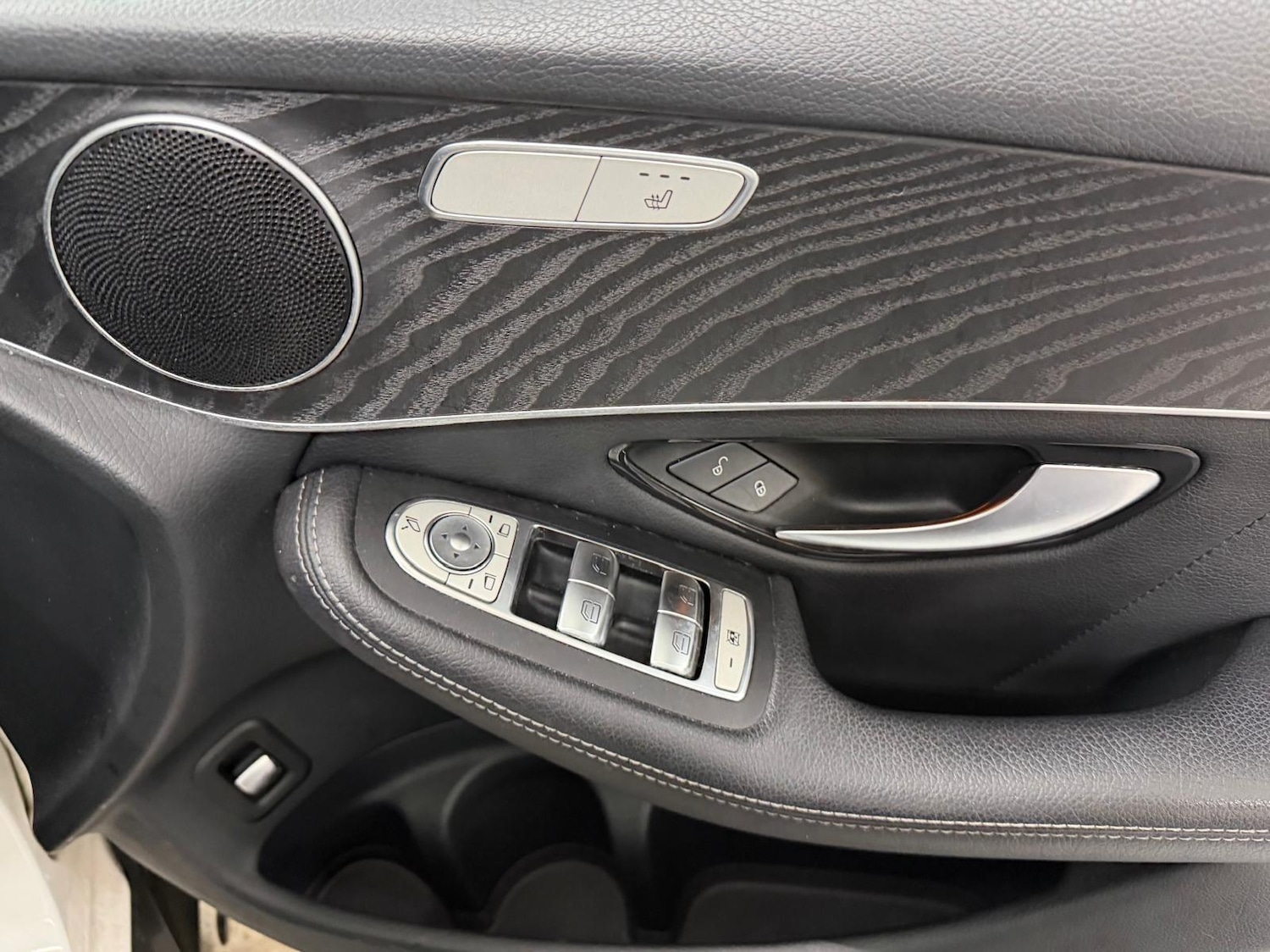 Used Mercedes-Benz GLC 2018 for sale - 78091635: Photo 14