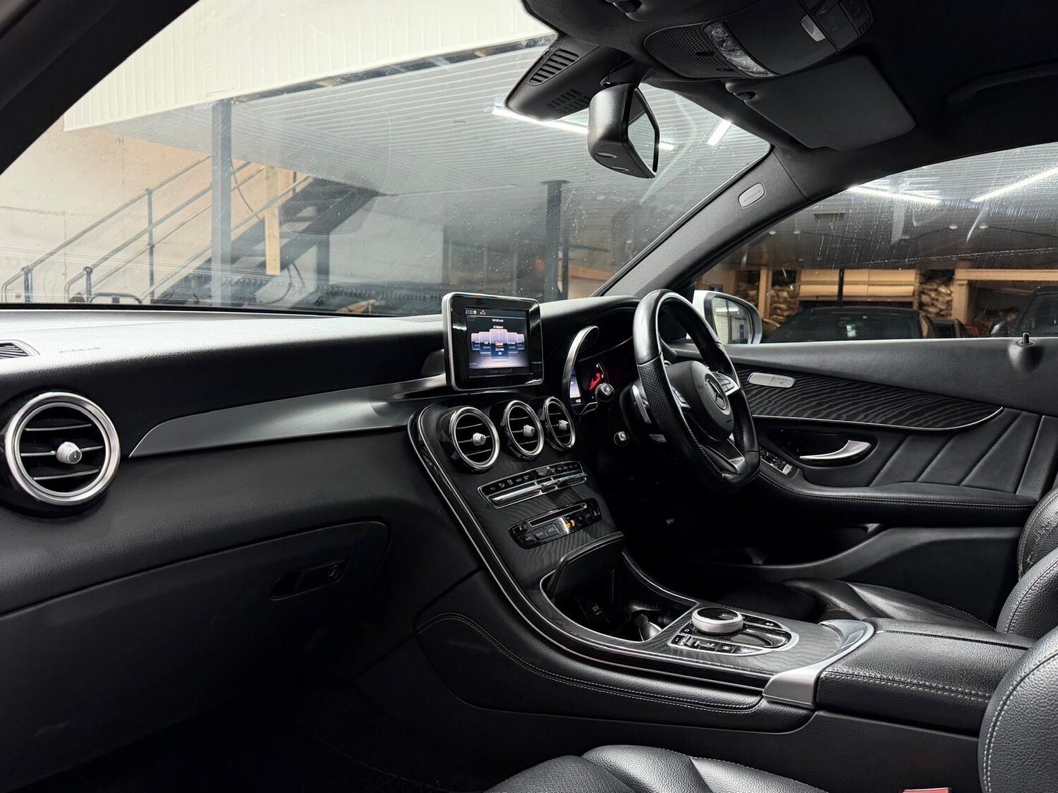 Used Mercedes-Benz GLC 2018 for sale - 78091635: Photo 18