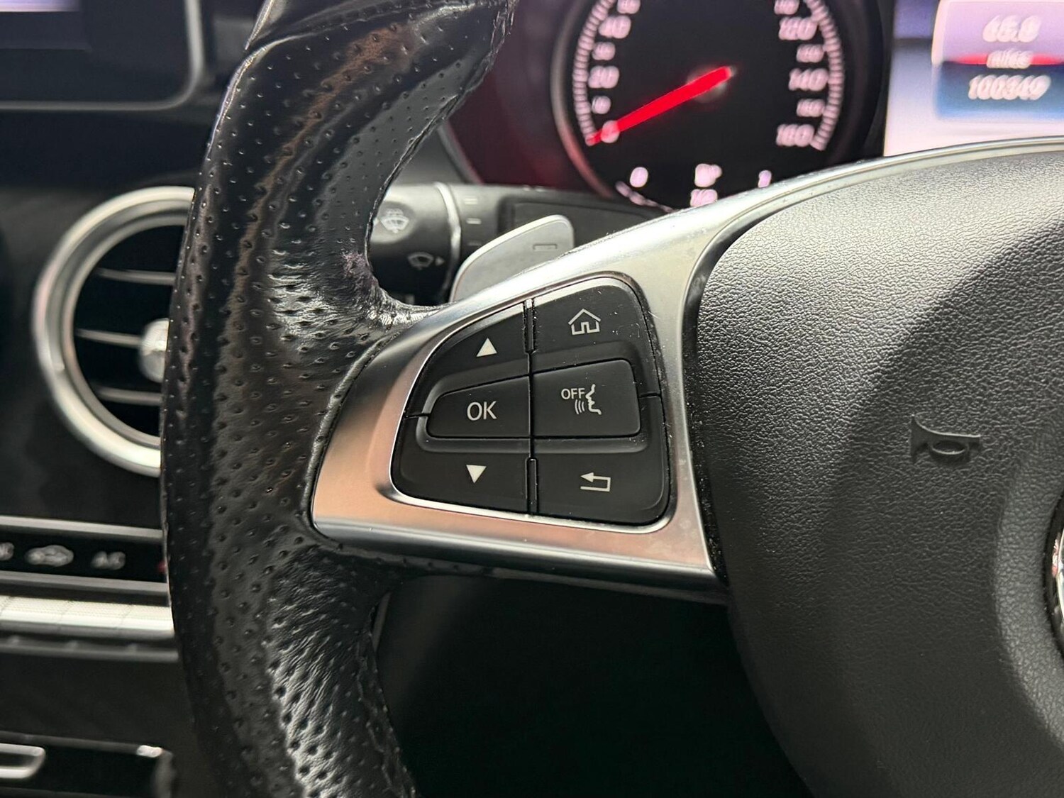 Used Mercedes-Benz GLC 2018 for sale - 78091635: Photo 24