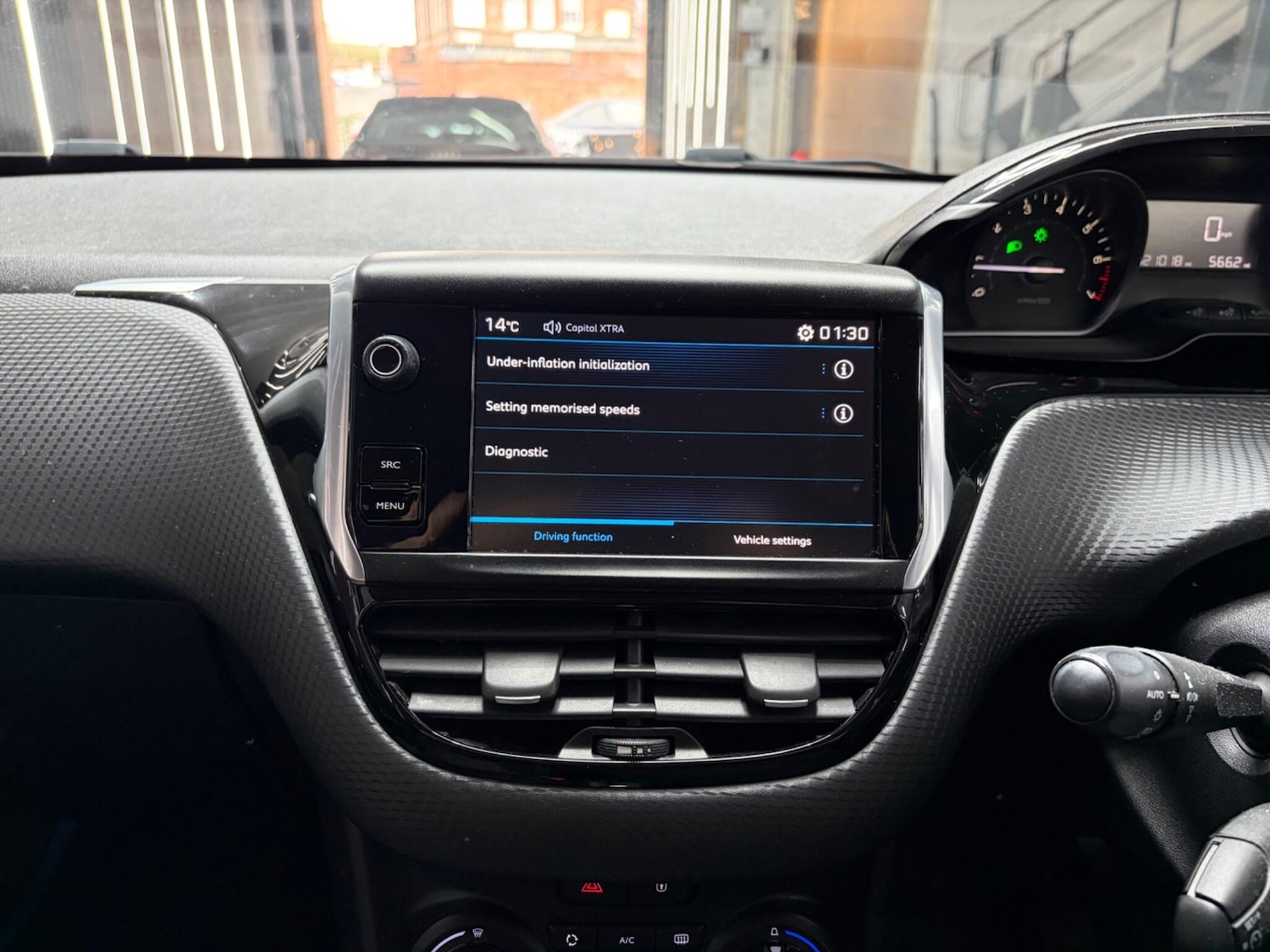 Used Peugeot 208 2017 for sale - 78185256: Photo 14