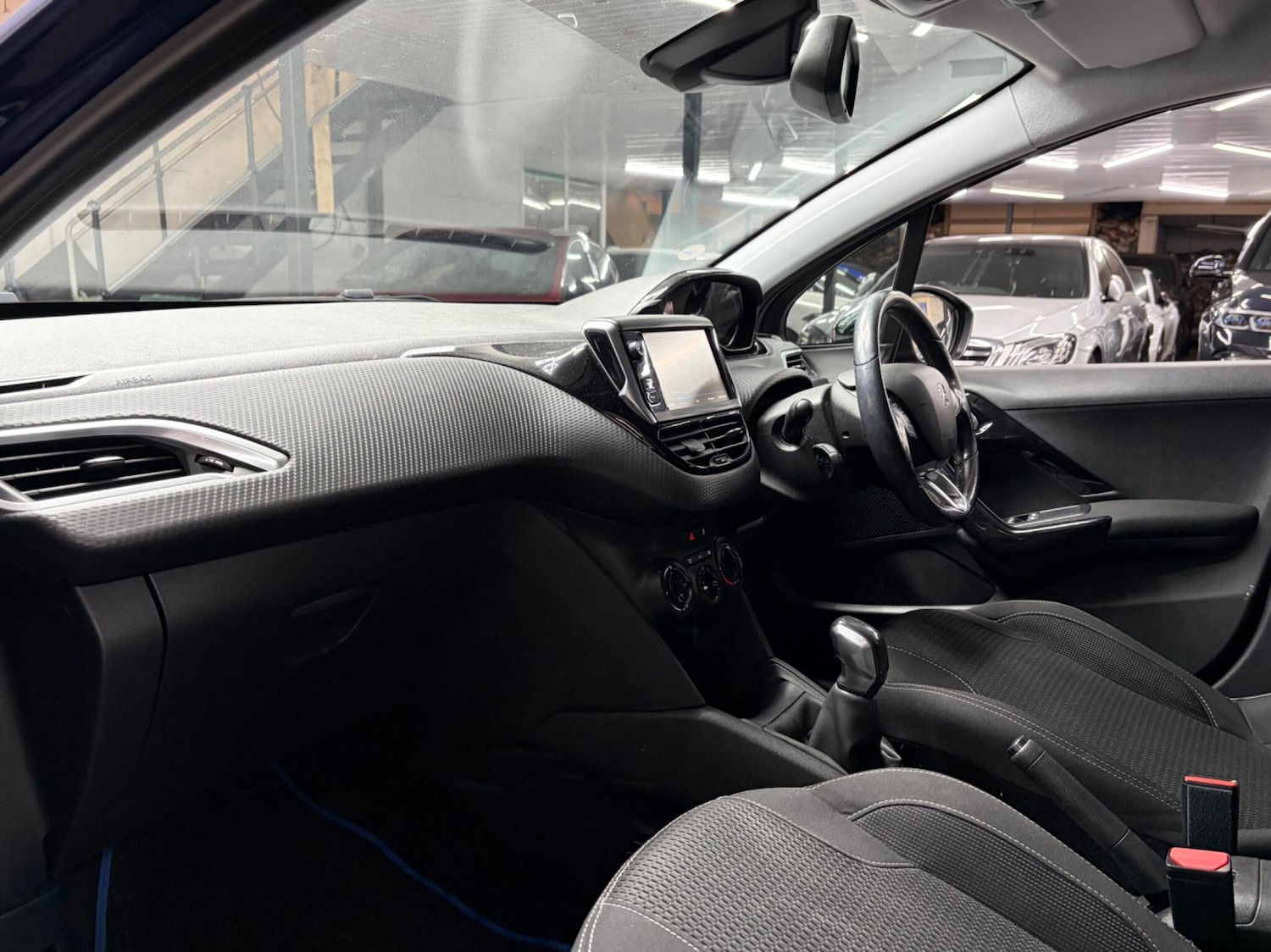 Used Peugeot 208 2017 for sale - 78185256: Photo 17