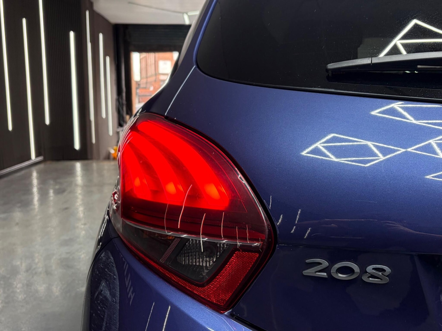 Used Peugeot 208 2017 for sale - 78185256: Photo 21