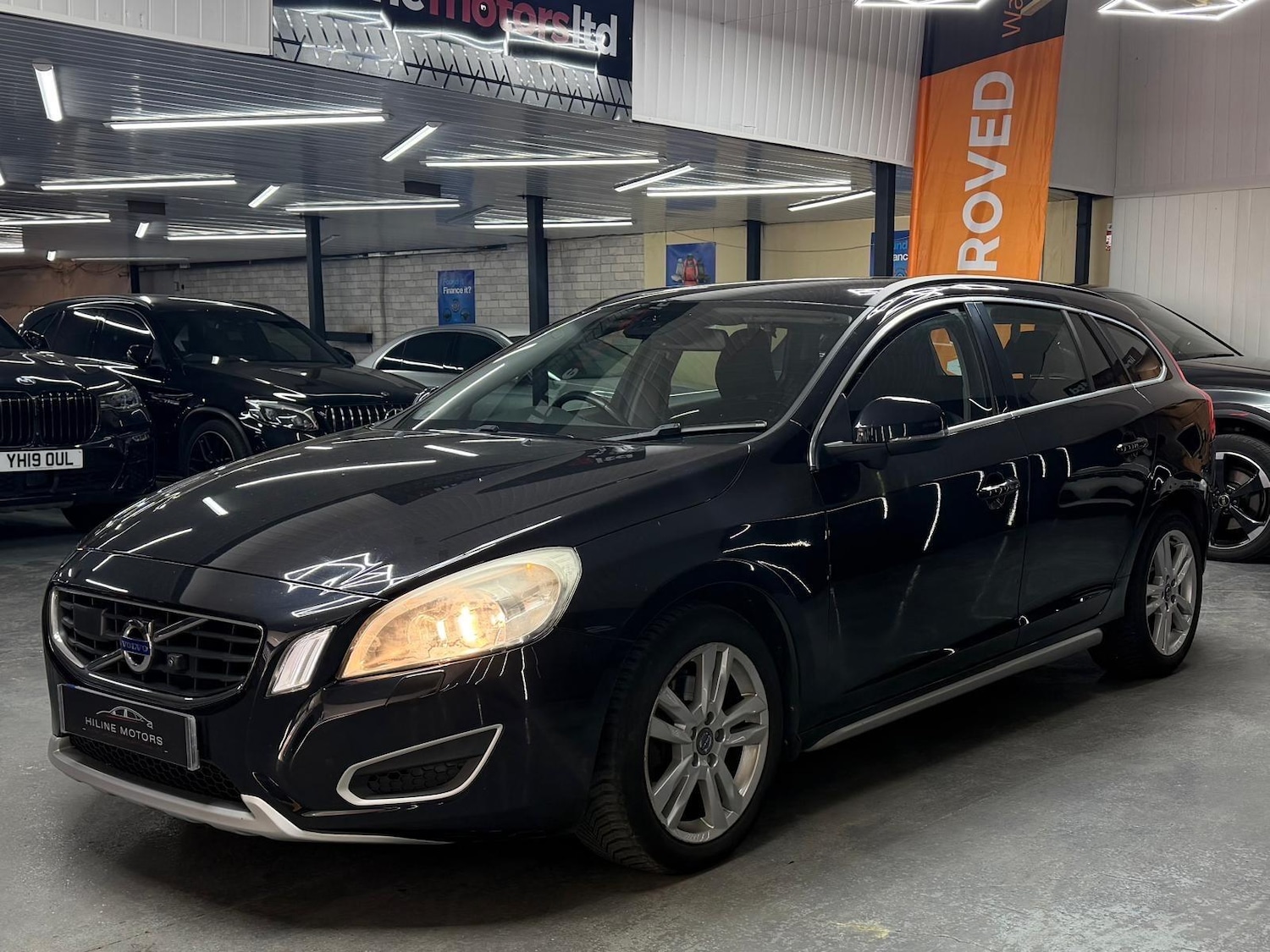 Used Volvo V60 2012 for sale - 78184703: Photo 3