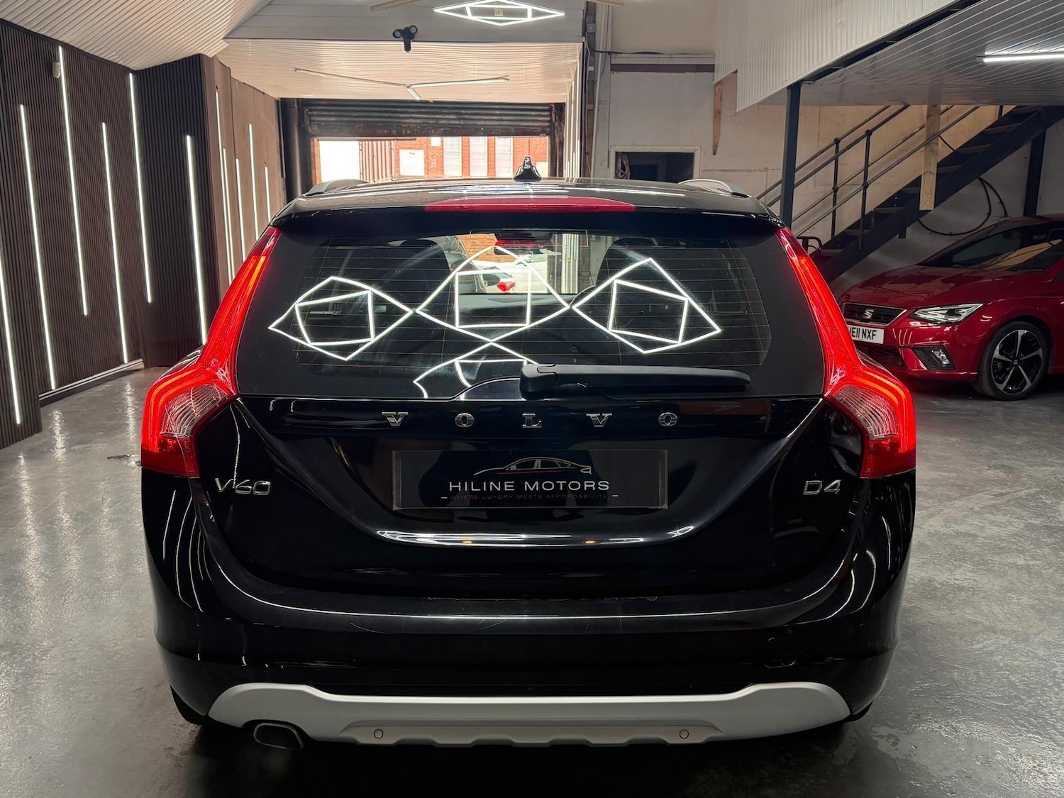 Used Volvo V60 2012 for sale - 78184703: Photo 5