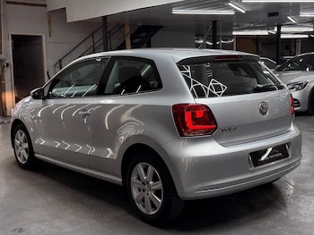 Used Volkswagen Polo 2010 for sale - 78115431: Photo